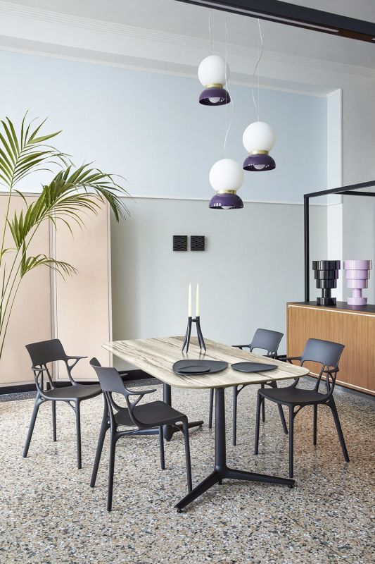 Scaun Kartell A.I. design Philippe Starck, alb