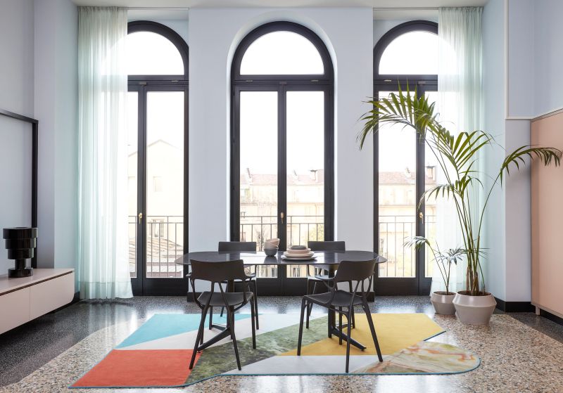 Scaun Kartell A.I. design Philippe Starck, alb