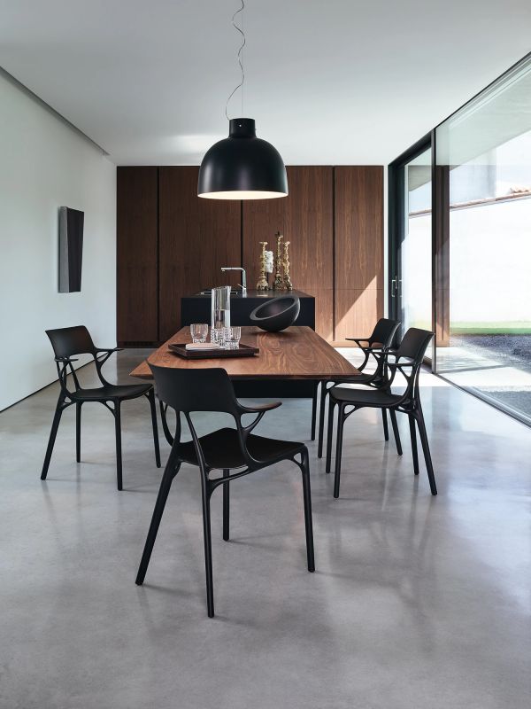 Scaun Kartell A.I. design Philippe Starck, alb