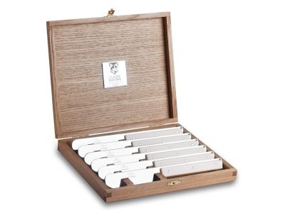 Set cutite friptura Claude Dozorme Beaumarly cu maner rasina crem, 6 piese, cutie lemn stejar