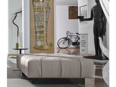 Ottoman Gamma Dandy Marlon 99x99cm , piele Zero Impact F300, HandMade in Italy