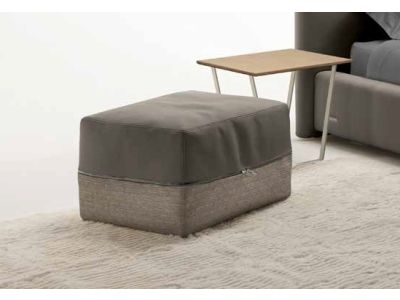 Ottoman Gamma P68 62x52cm, h38cm, Bellagio Tricot 04 si piele Pampas E933, HandMade in Italy