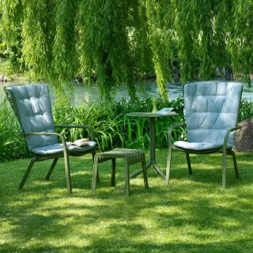 Set Nardi cu fotoliu recliner Folio cu perna, taburet Poggio si masa Spritz verde agave